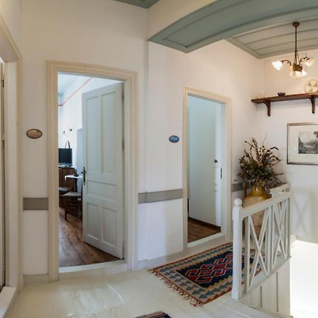 Nostos Guesthouse Kythira Town Екстер'єр фото