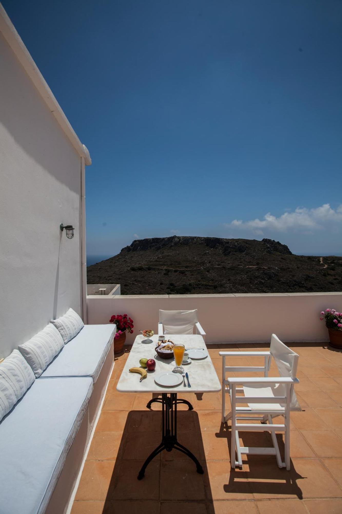 Nostos Guesthouse Kythira Town Номер фото