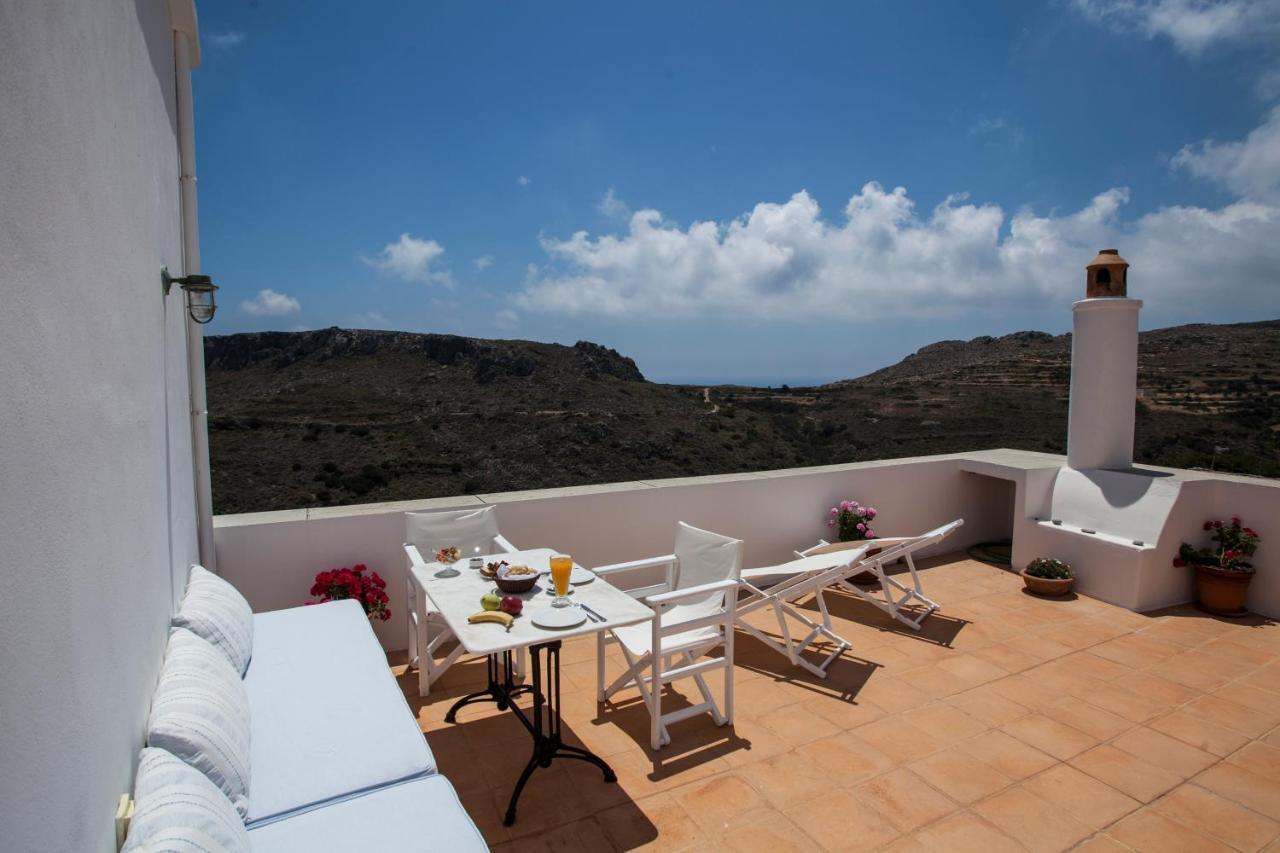 Nostos Guesthouse Kythira Town Екстер'єр фото