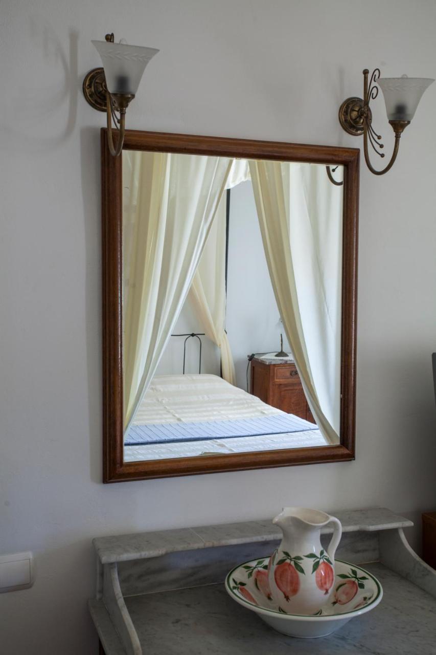 Nostos Guesthouse Kythira Town Екстер'єр фото