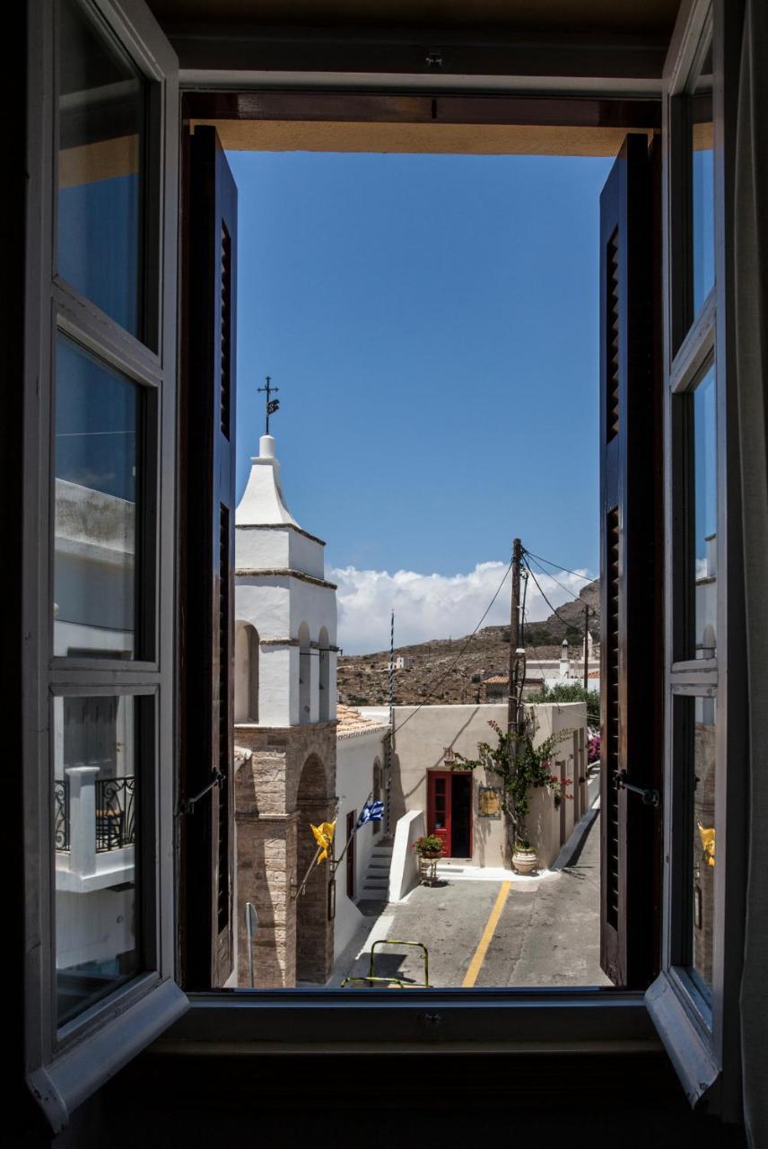 Nostos Guesthouse Kythira Town Екстер'єр фото